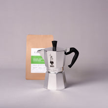 Load image into Gallery viewer, Bialetti - Moka Express (3/6 cup) + 200g Roaster&#39;s Choice Coffee Bag