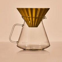 Load image into Gallery viewer, ORIGAMI Glass Coffee Server with HARIO